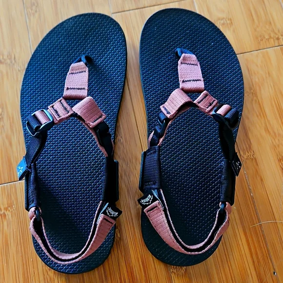 Bedrock Cairn Evo Barefoot Hiking Sandals: Womens 9, Mens 8 (Unisex) - Picture 5 of 12